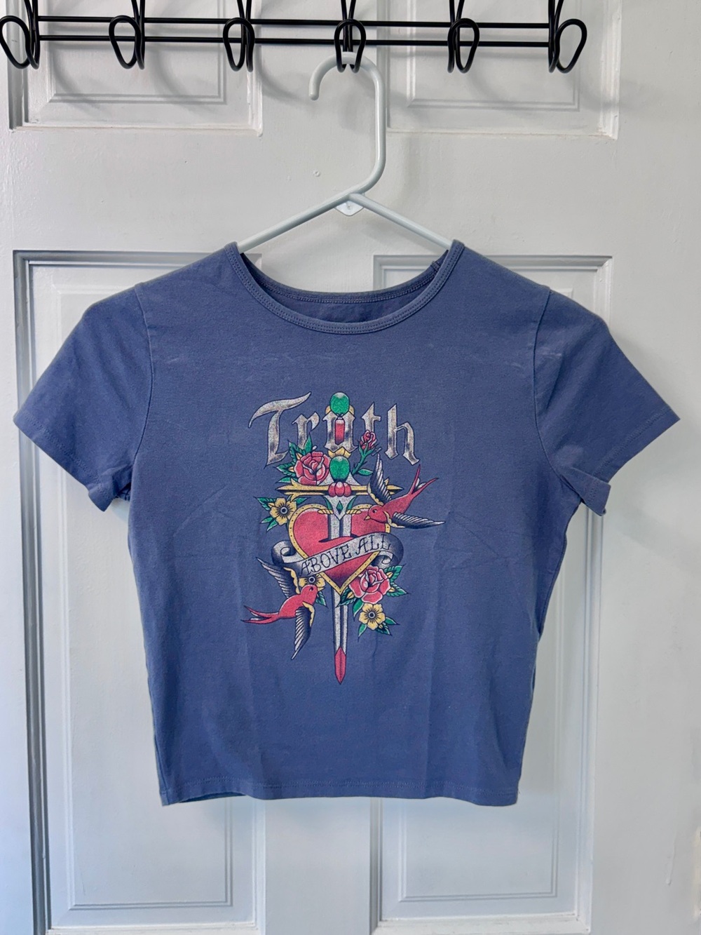 Hollister Truth Above All Graphic Baby Tee Blue Tattoo Heart S - Picture 2 of 8